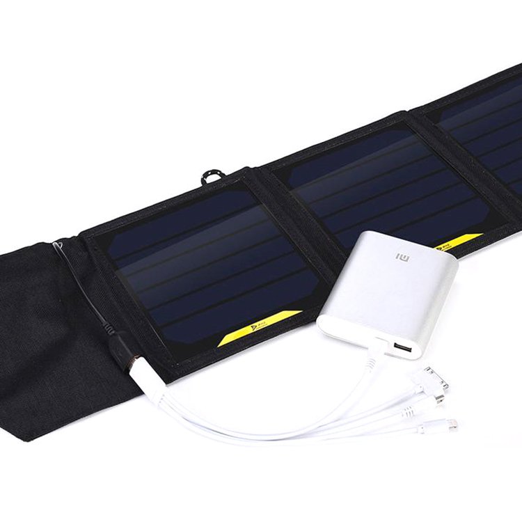 Portable Solar Power Bank Fuchsia Molly Sports &amp; Outdoor